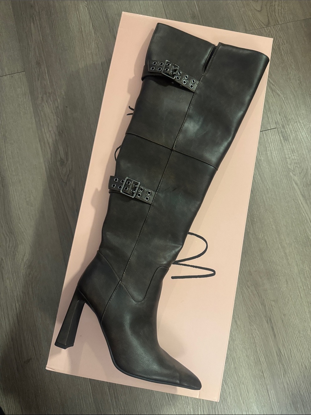 🔥Wild Pair Over-the-Knee Pointed Toe Buckle Boots in Dark Brown🔥BRAND NEW N BOX